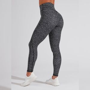 BuffBunny Legacy Leggings Black Bossy Print M